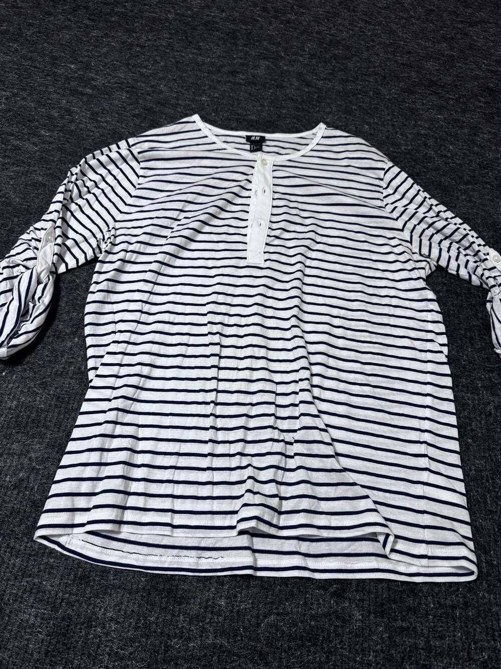 H&M Striped Henley Shirt Womens Size Large White Blue - Picture 2 of 10